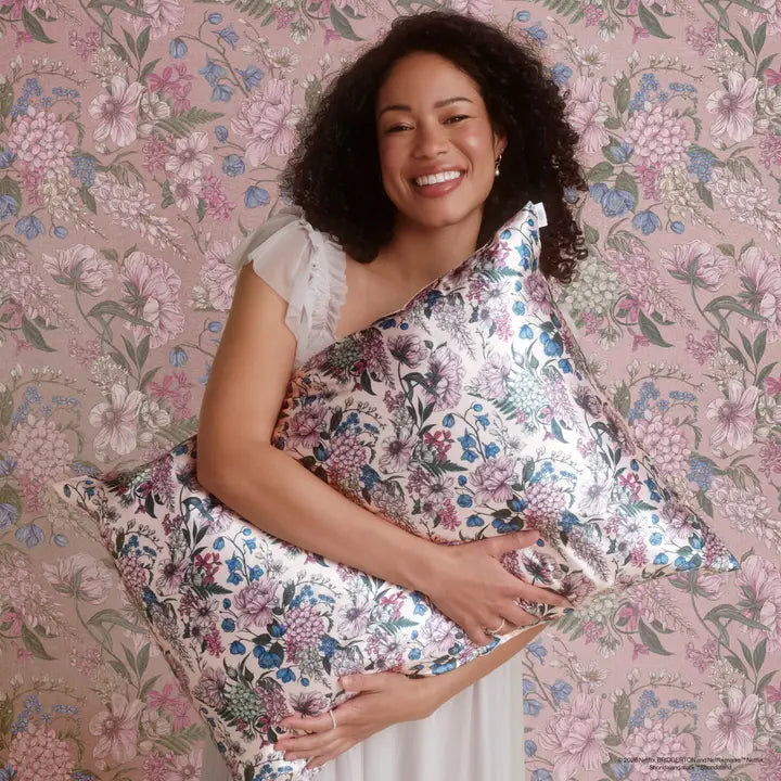 Kitsch x Bridgerton Satin Pillowcase in Wisteria