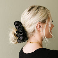 Shop ANDi Jumbo Scrunchie - Shadow Satin