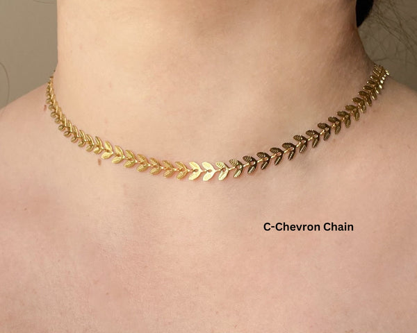 Blueyejewelry Dainty Gold Plated Necklace - Chevron 20"