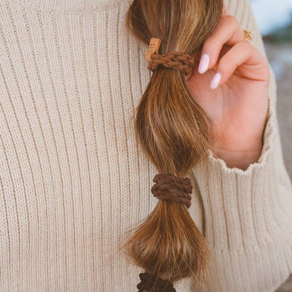 Shop ANDi Weaved Ponytail 5-Pack