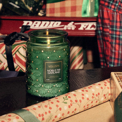 Voluspa Candle 18oz Lg Jar - Noble Fir Garland