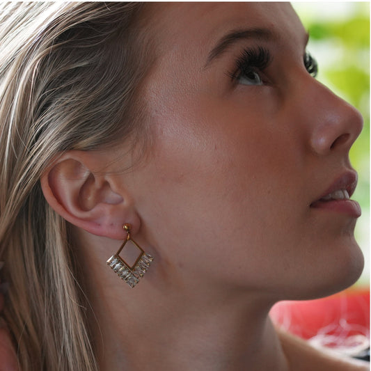 Hackney Nine Lupa Earrings - Gold
