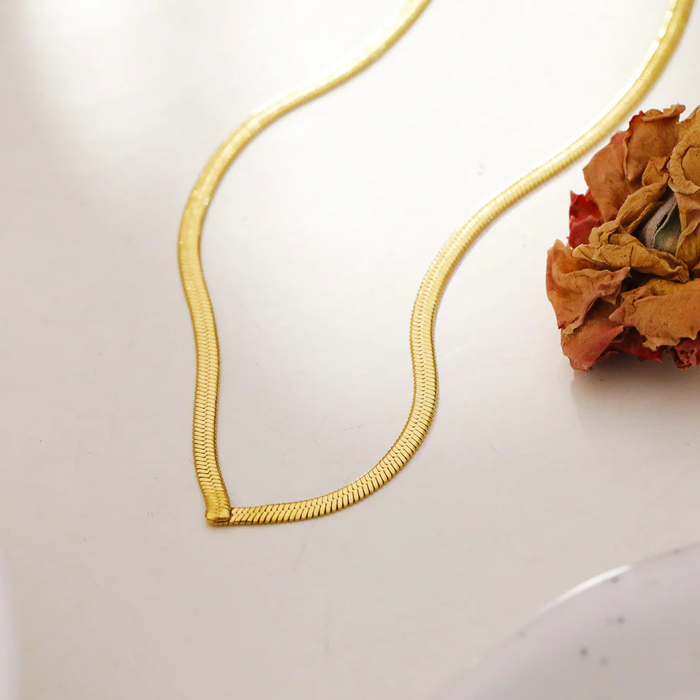 Hackney Nine Gauri Necklace - Gold