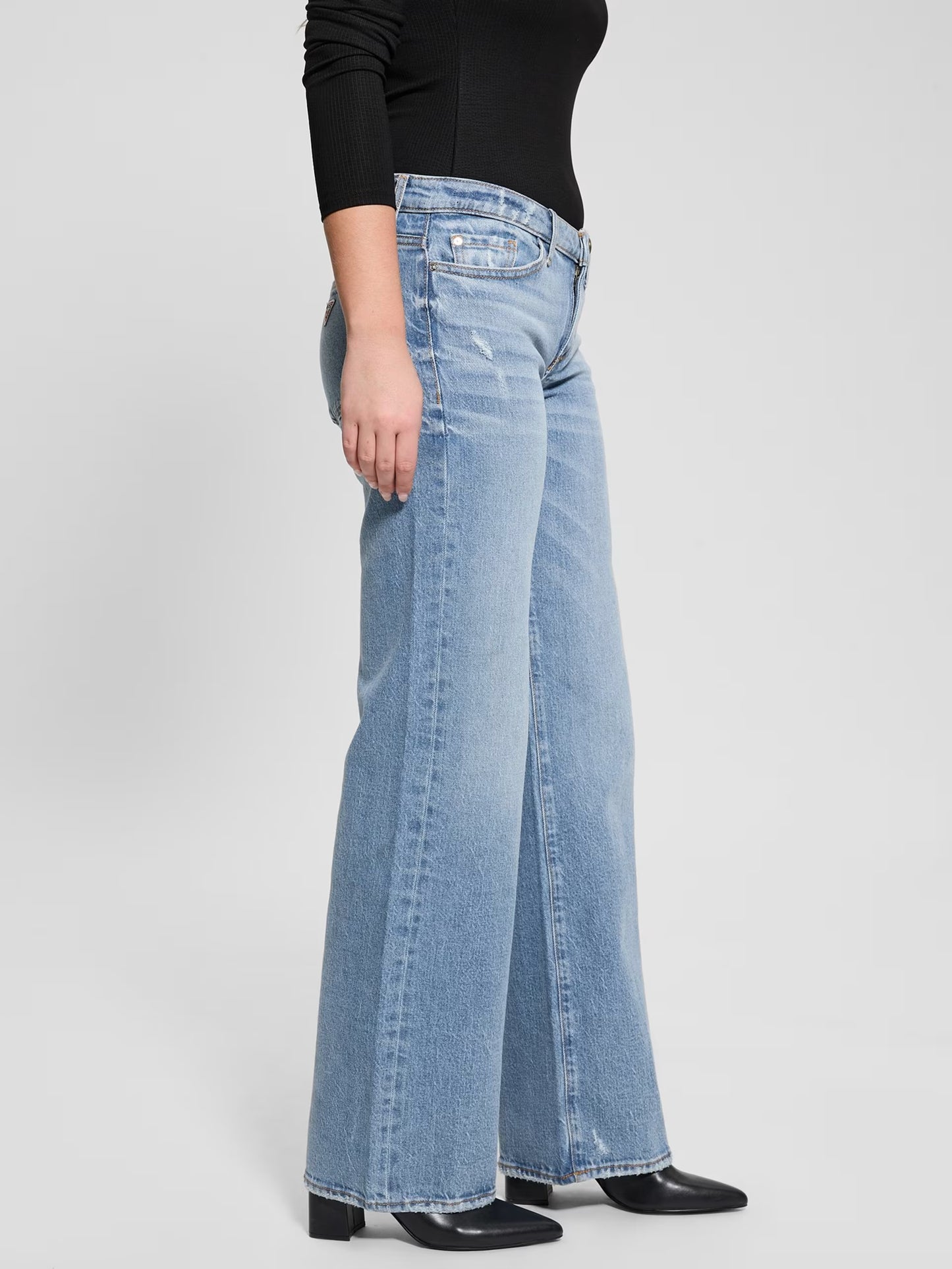 Guess Jeans Low Rise Slouchy - Good News