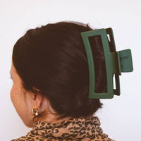 Shop ANDi Claw Clip - Green XL