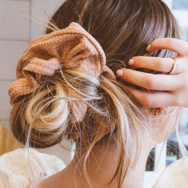Shop ANDi Waffle Knit Jumbo Scrunchie - Blush